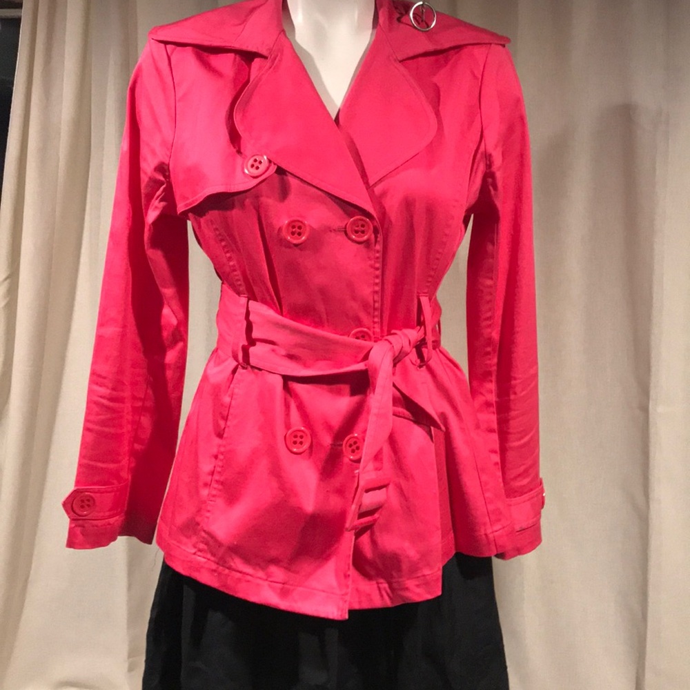Spring Coat - Picture 2 of 8